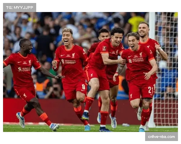 英超天王山之战前瞻：阿森纳与利物浦榜首对决战术解析